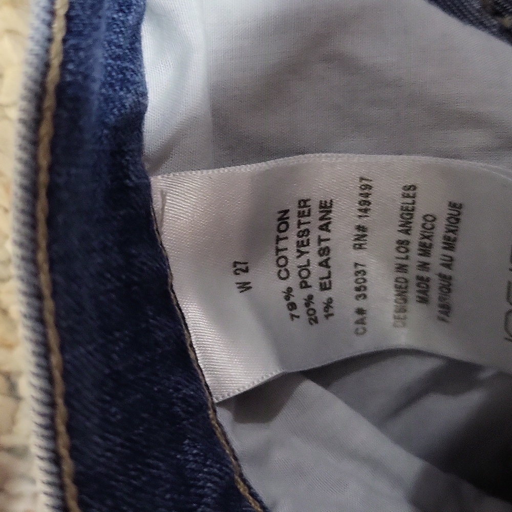Joe's Classic Blue Women's Jeans - Picture 3 of 6